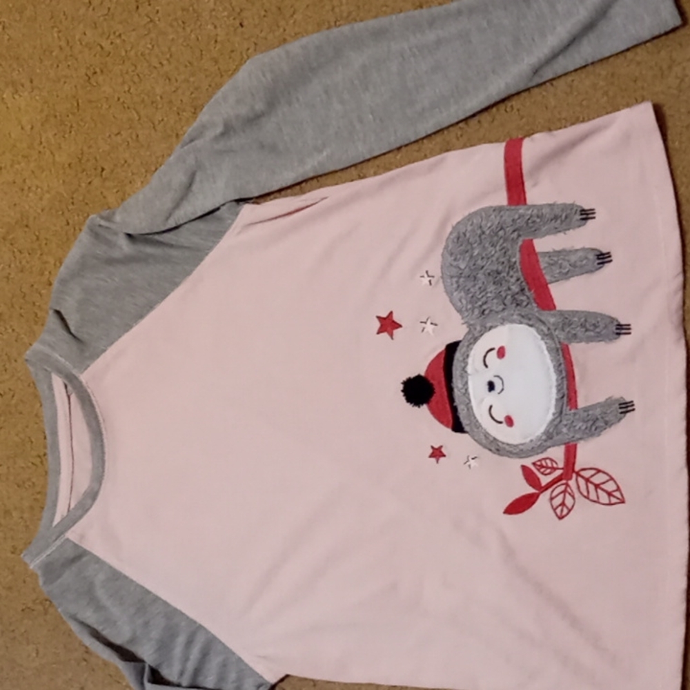 Stars & a sloth in winter Faux fur decorate long sleeved tee. Girls XL (14-16)